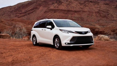 2024 Toyota Sienna buyer's guide: How much it costs in 2026