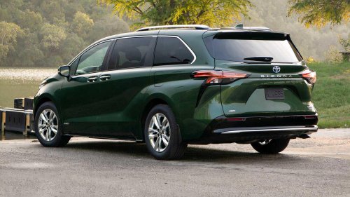 2024 Toyota Sienna buyer's guide: How much it costs in 2026