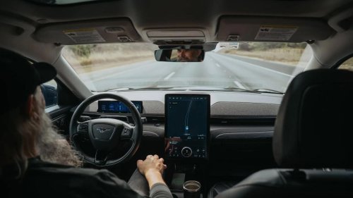 Tras más de 500.000 km, así se encuentra la batería de este Ford Mustang Mach-E