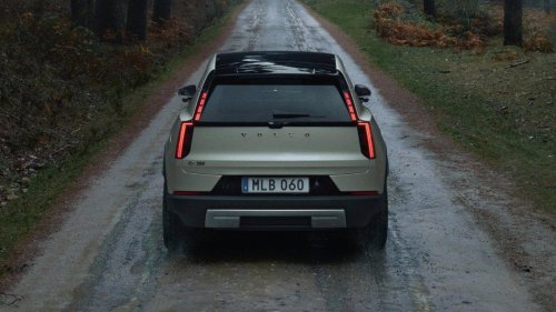 Volvo, El Volvo EX60 sorprende en las primeras pruebas en carretera: "El primer vehículo verdaderamente definido por software"