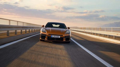 Porsche thinks about merging Panamera and Taycan into one car