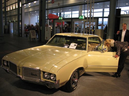 The most popular cars of the 1960s—and why collectors still fight over them