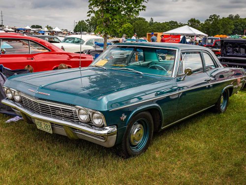 25 classic 1960s cars that defined an era—and which still hold up