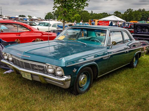 The most popular cars of the 1960s—and why collectors still fight over them