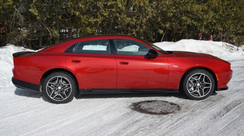 2026 Dodge Charger Sixpack R/T 4-door aims for broad appeal, and kind of succeeds