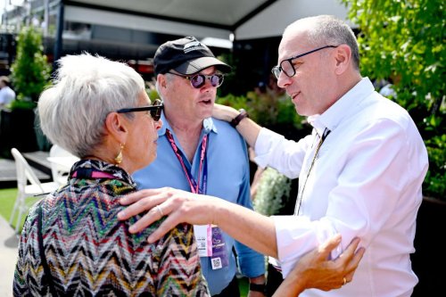 El CEO de la F1 atiza a los pilotos por sus críticas: “Tenemos el deber de aportar positividad”