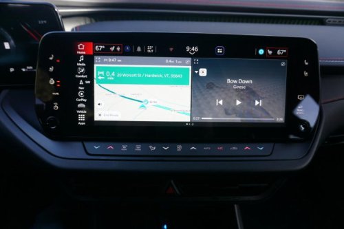 2026 Dodge Charger Sixpack R/T 4-door aims for broad appeal, and kind of succeeds