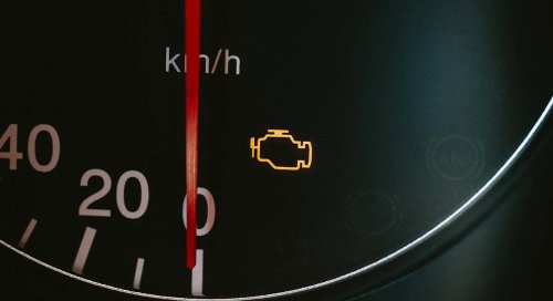 El 80% de los motores que se rompen empezaron así: mecánico señala el error que más conductores cometen con su coche