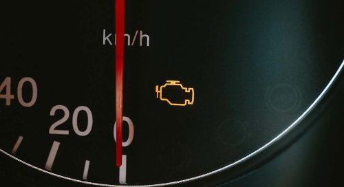 El 80% de los motores que se rompen empezaron así: mecánico señala el error que más conductores cometen con su coche