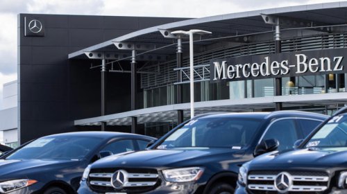 How to find a car's service records when the seller doesn't have them