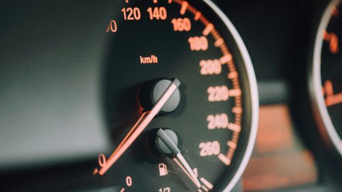 20 things car mechanics immediately notice about you
