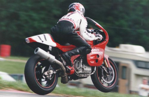 Harley-Davidson once made a superbike