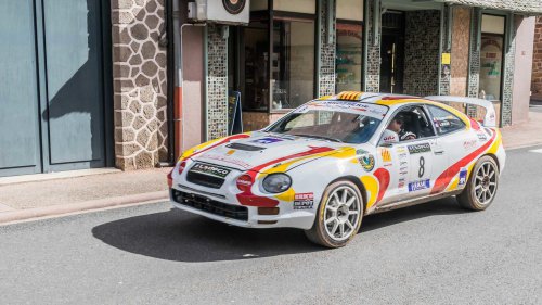 Toyota developed V8 Supra for Australian Supercars, won't be available to public