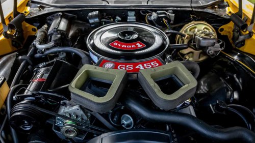 The 1970s muscle car that could beat a Corvette