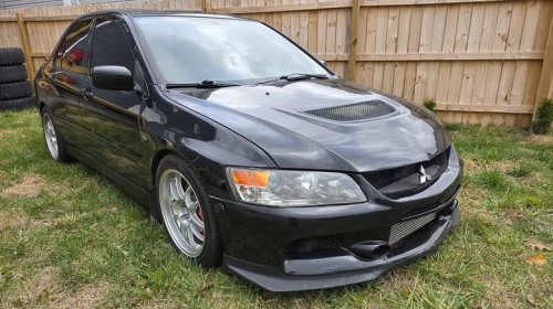 Honda HR-V, Mitsubishi Lancer Evo IX, V8-powered AMC Gremlin: The dopest cars I found for sale online