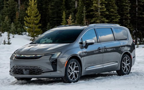 Chrysler, The 2027 Chrysler Pacifica looks new — until you step inside