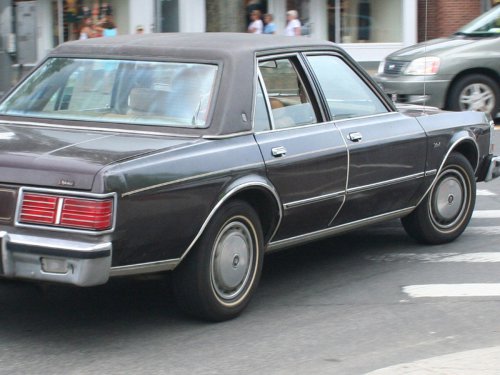 43 classic 1970s cars that still turn heads today