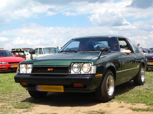 43 classic 1970s cars that still turn heads today