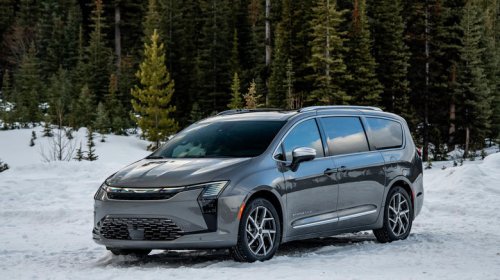Chrysler, Chrysler will only sell you one thing and it's the facelifted 2027 Pacifica minivan