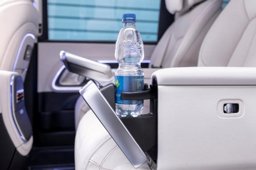 Inside the 2028 Mercedes-Benz VLE-Class: A luxurious, tech-centric interior (photos)