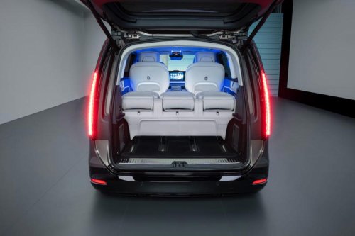 Inside the 2028 Mercedes-Benz VLE-Class: A luxurious, tech-centric interior (photos)