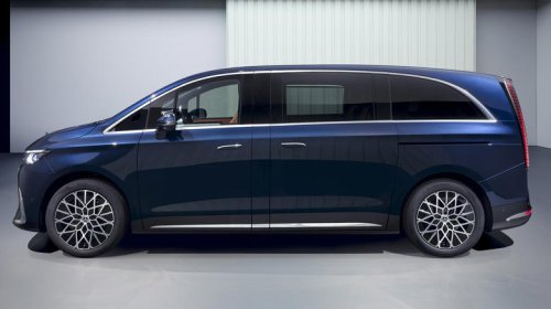 2027 Mercedes-Benz VLE finally brings the luxury van to America with 31-inch rear screen, remote-control seats