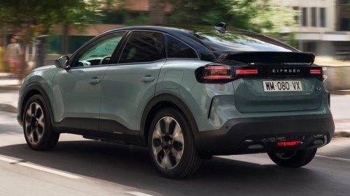 Dacia | 8.000 € de descuento y la etiqueta ECO hacen de este “made in Spain” con aspecto tipo SUV un chollo que ni Dacia puede obviar