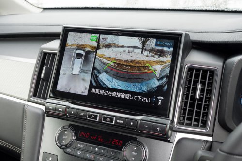 三菱デリカD：5 P（4WD/8AT）【試乗記】