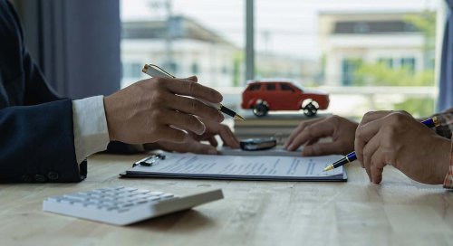 El experto en seguros Pablo López aclara si la póliza cubre los gastos si te quedas sin gasolina, te roban o conduces sin ITV