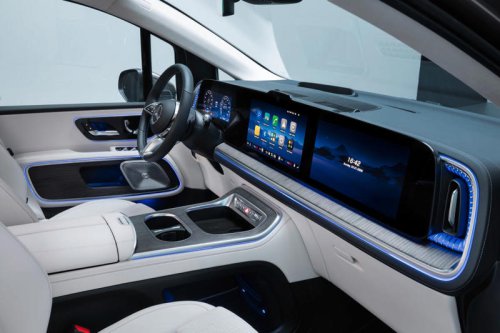 Inside the 2028 Mercedes-Benz VLE-Class: A luxurious, tech-centric interior (photos)