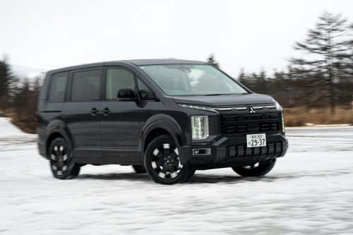 三菱デリカD：5 P（4WD/8AT）【試乗記】
