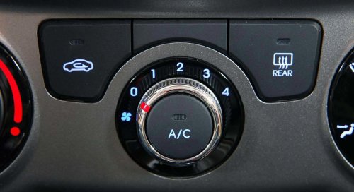 Un estudio del ADAC desmonta la teoría de que el aire acondicionado consume mucho combustible y muestra su impacto real