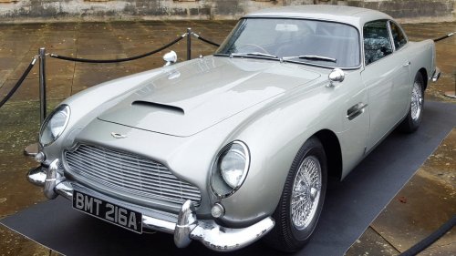 10 iconic cars from the 1960s that defined performance