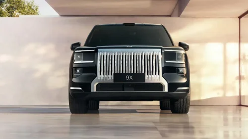 El SUV chino que se ‘inclina’ para salvarte la vida: así funciona el sistema de una marca que llega a Europa este año