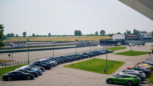 Porsche | Este club de Porsche es especial: el primero que sólo admite modelos eléctricos de la marca