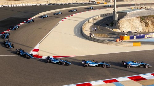 Sainz explica cómo es pilotar un F1 de 2026: “Os aseguro que veremos más errores, y no solo en carrera”