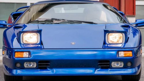 10 analog supercars that keep climbing in value