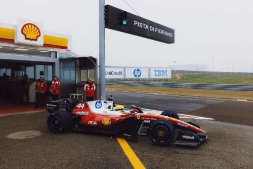 ¿Quieres conducir un Ferrari en el circuito de Fiorano? Esta promoción incluye también un viaje de tres días a Italia