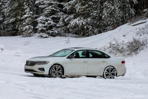 It took me less than 5 minutes to get 3 cars out of deep snow. Here's how to do it