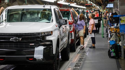 Why GM truck owners are demanding thicker oil in future V8 engines