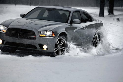 It took me less than 5 minutes to get 3 cars out of deep snow. Here's how to do it