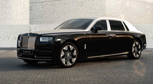 Ni pintura ni vinilo: la carrocería de este coche está decorada de una forma única en el mundo