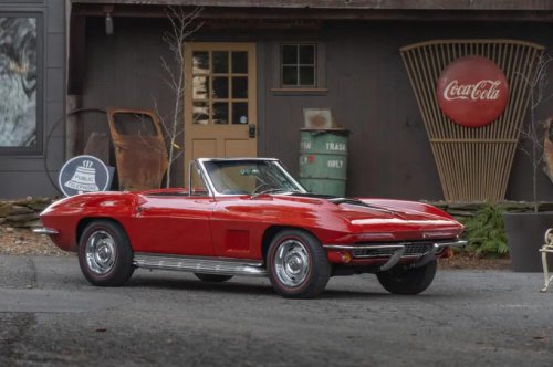 Unleashing small-block V8 power: The fastest 1960s muscle cars that ruled the streets