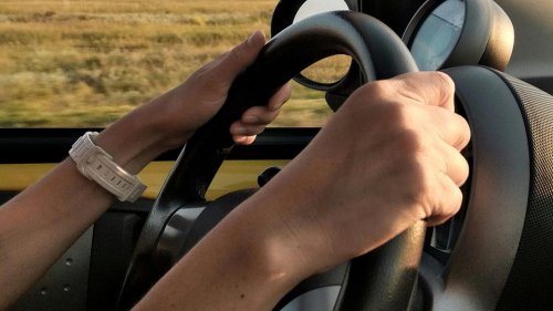 Highway hypnosis: 20 glitches every driver experiences