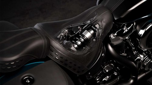 10 most comfortable cruisers for city rides and highway trips