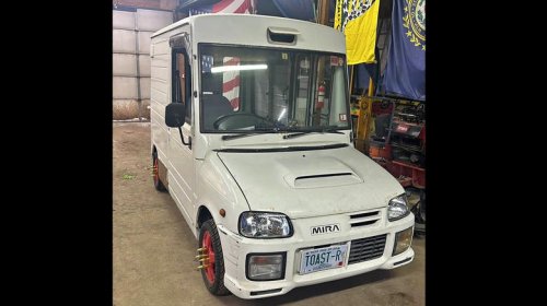 Chevy, Daihatsu, Daihatsu Mira, Honda, Chevy SS, Daihatsu Mira walkthrough, Honda Civic ute: The dopest cars I found for sale online