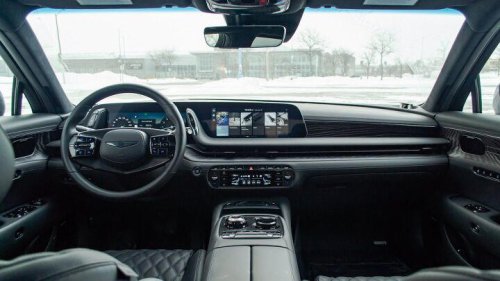 2026 Genesis G90 Prestige Black Edition review: Young Money