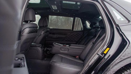 2026 Genesis G90 Prestige Black Edition review: Young Money