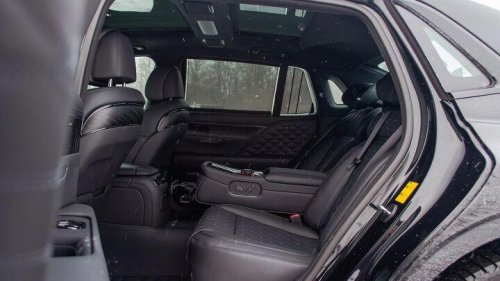 2026 Genesis G90 Prestige Black Edition review: Young Money