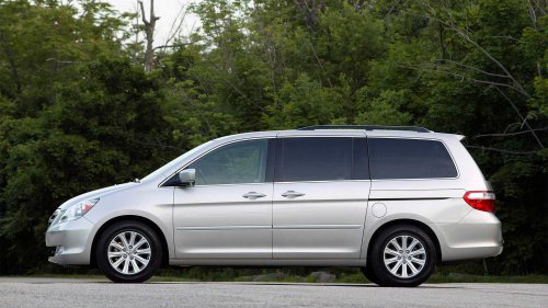 We've never been given a V8-powered minivan, and for good reason